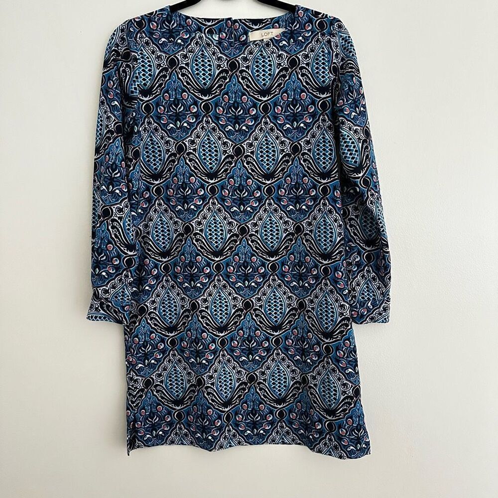 Loft Blue Medallion Print Shift Dress Long Sleeve Size XS petite